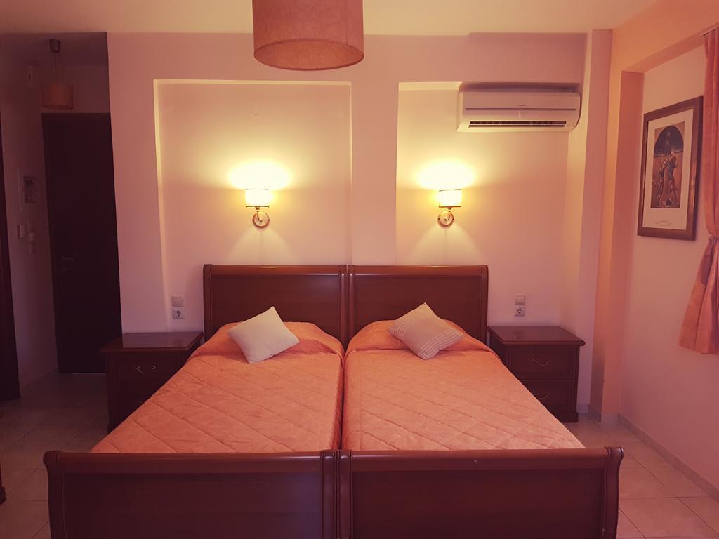 Yiannis Apartments Giannina Esterno foto