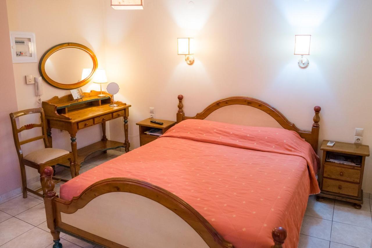 Yiannis Apartments Giannina Esterno foto