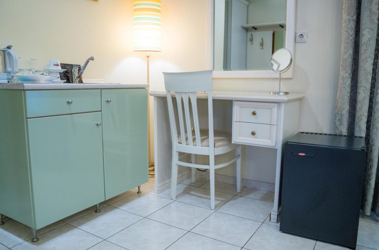 Yiannis Apartments Giannina Esterno foto