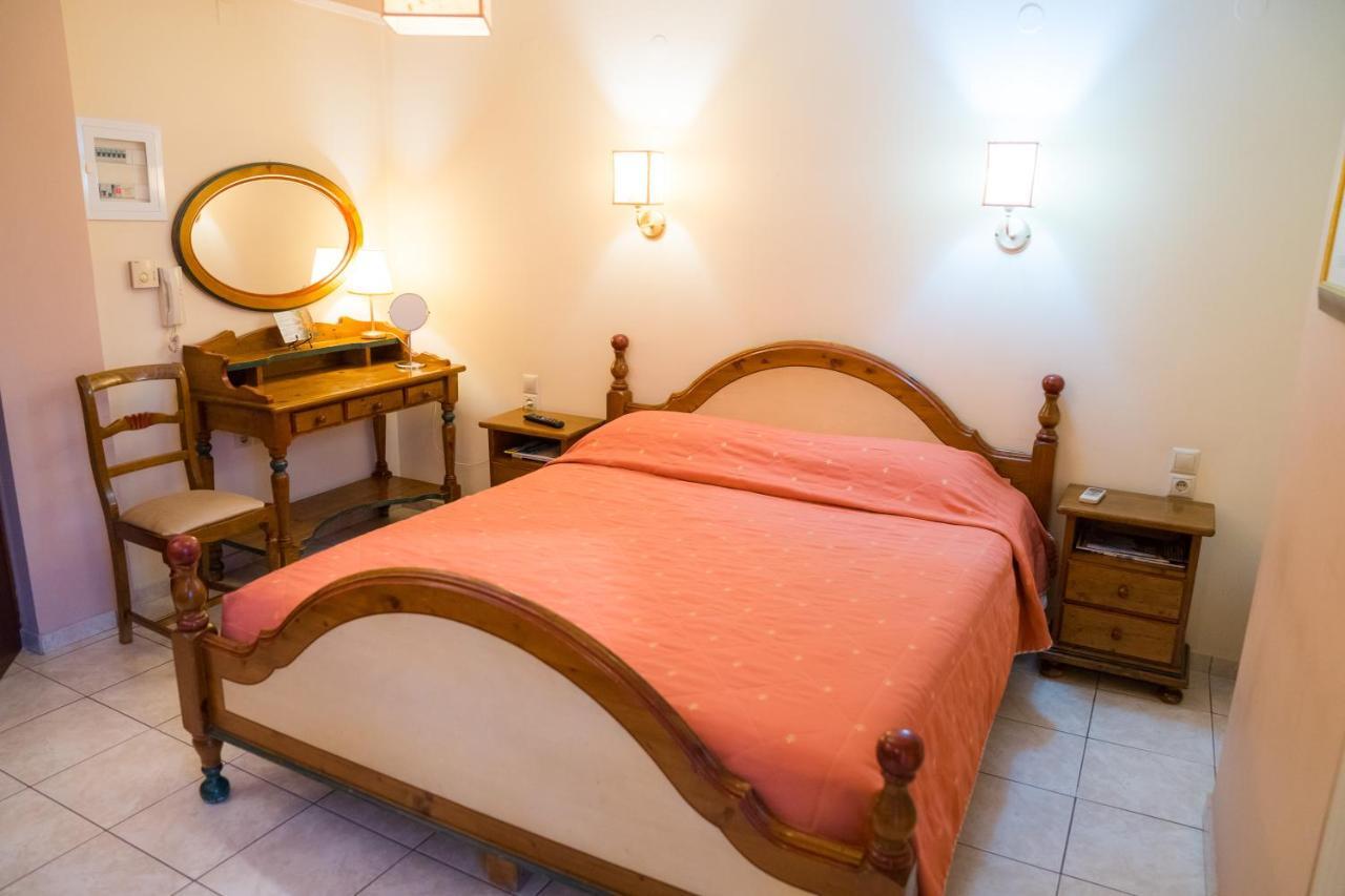 Yiannis Apartments Giannina Esterno foto